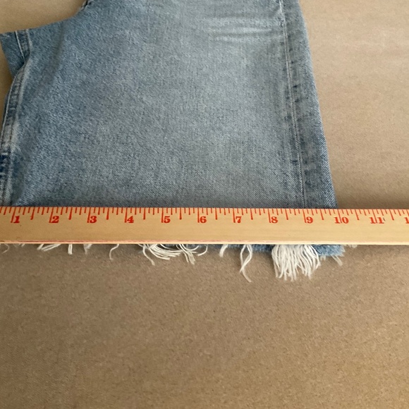 Agolde 90’s Short in Force - Picture 6 of 6